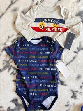 TOMMY HILFIGER Boys 12M 2 Piece Set - long sleeve/short sleeve bodysuit - NWT